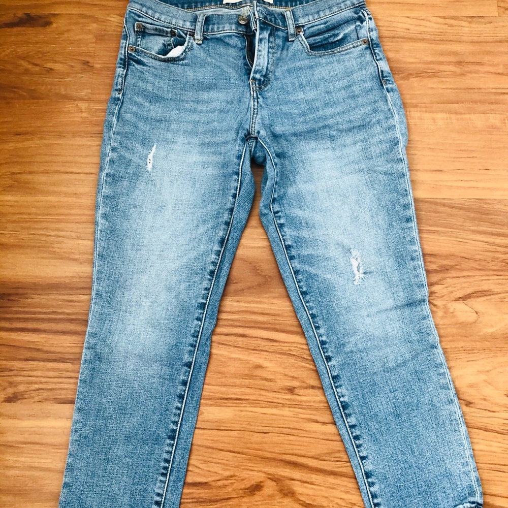 Gap 1969 best girlfriend 26 ankle jeans